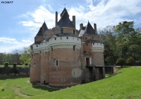 www.chateauxfaure-et-faureteresses.com_rambures_01.JPG