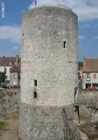 www.chateauxfaure-et-faureteresses.com_dourdan1_essonne.JPG